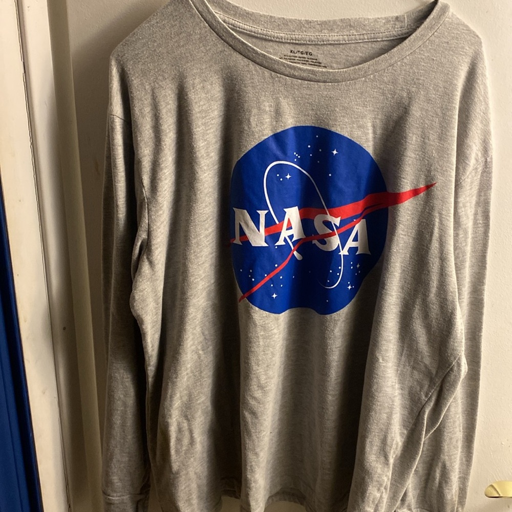 Gray NASA Logo T-Shirt